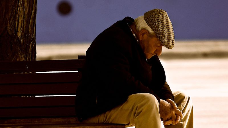 چطور زندگی کنیم که حسرت گذشته را نخوریم