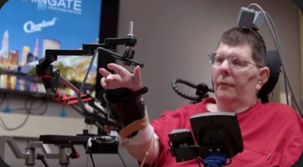 رابط مغز و کامپیوتر